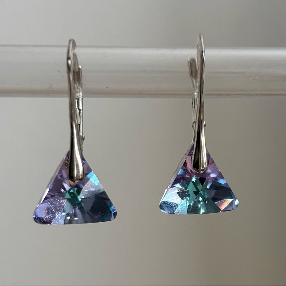 Chic Bijoux Sterling Silver Austrian Crystal Drop Earrings